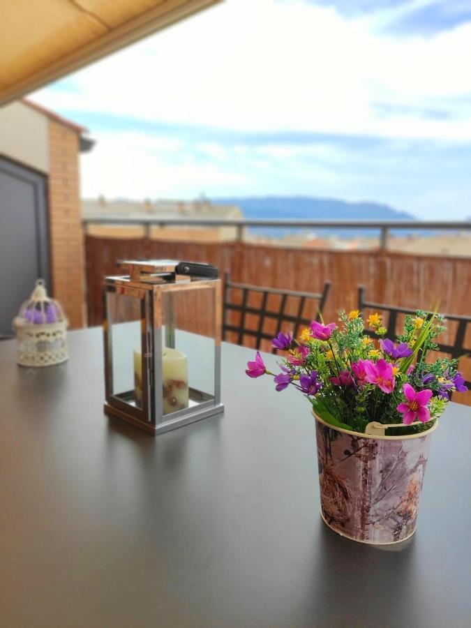 Apartament Acogedor Atico Duplex En Tremp Zewnętrze zdjęcie