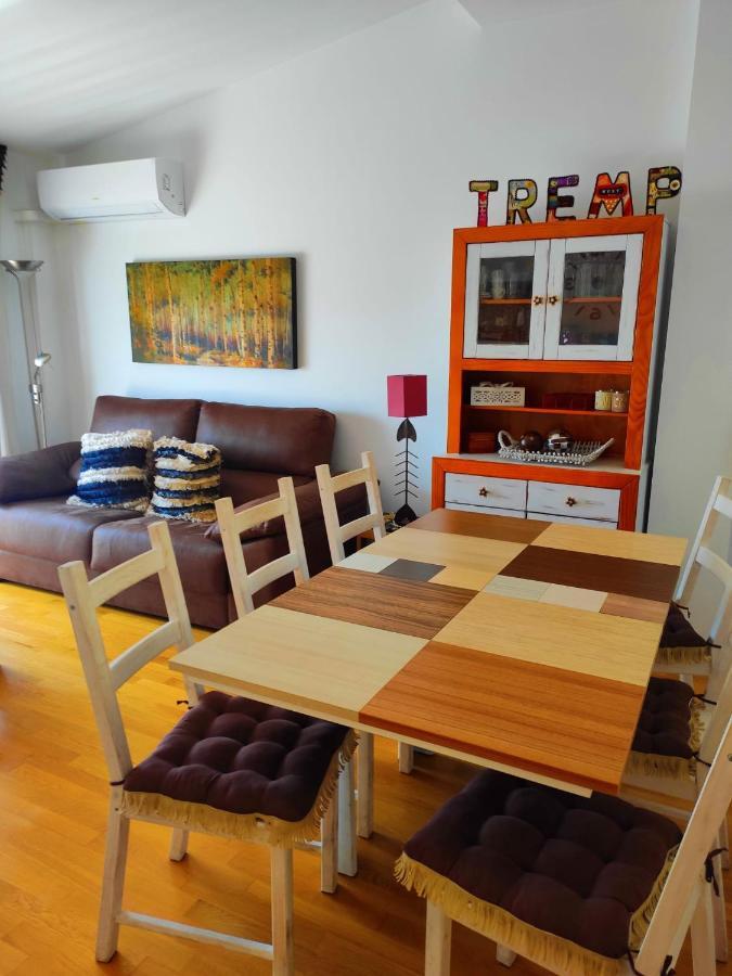 Apartament Acogedor Atico Duplex En Tremp Zewnętrze zdjęcie